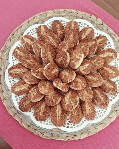 [1464] PEKSİMET TUZLU SUSAMLI MEKİK KURABİYE 300 GR